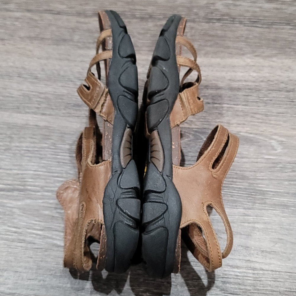 Keen Brown Strappy Sandals - Picture 8 of 13